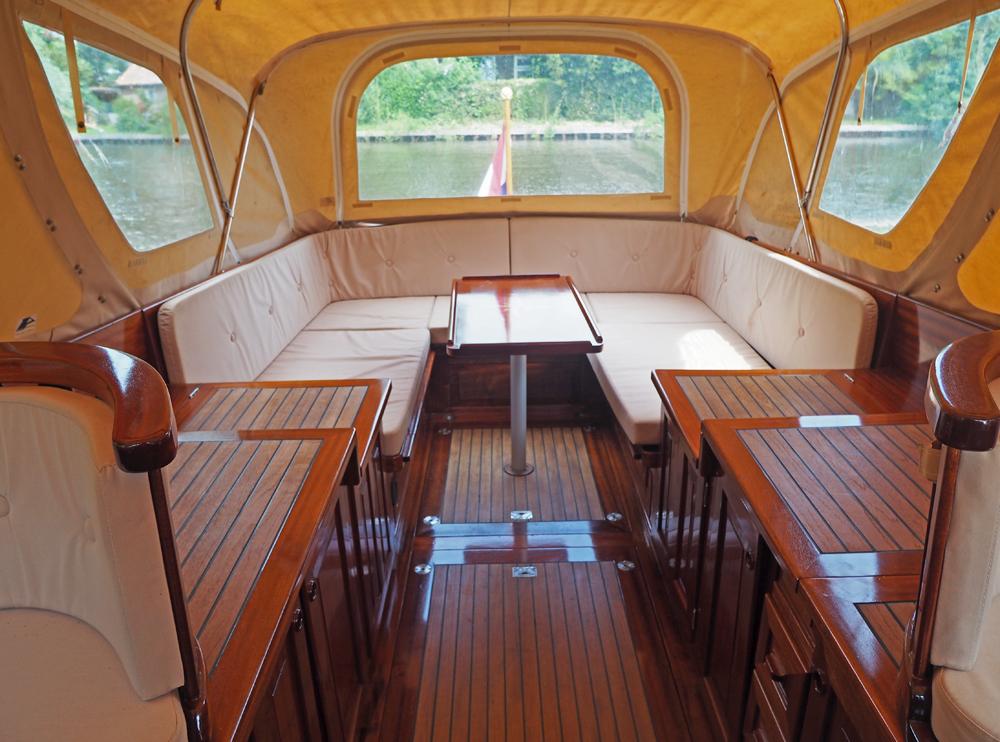 Stuurhuis, Accommodatie